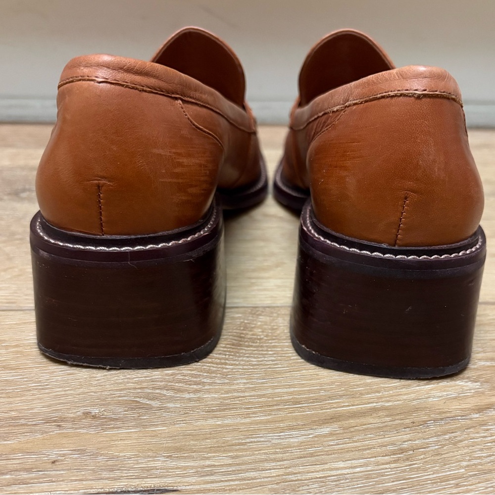 Vince Camuto | Medium Brown Leather Loafers 👞 Sz 8.5, Small Heel, Classic Staple - Picture 10 of 13